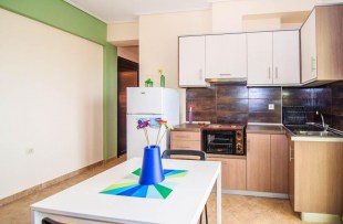 ΚΟΜΜΑΤΗ ΠΑΡΑΣΚΕΥΗ ΣΩΤΗΡΙΤΣΑ ENOIKIAZOMENA ΔΩΜΑΤΙΑ & ΔΙΑΜΕΡΙΣΜΑΤΑ